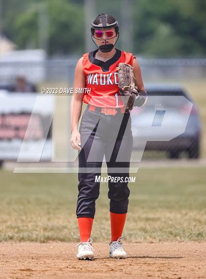 Thumbnail 3 in Waukon vs Beckman (West Delaware Invitational) photogallery.