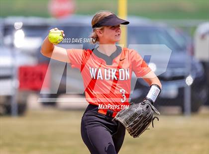 Thumbnail 3 in Waukon vs Beckman (West Delaware Invitational) photogallery.