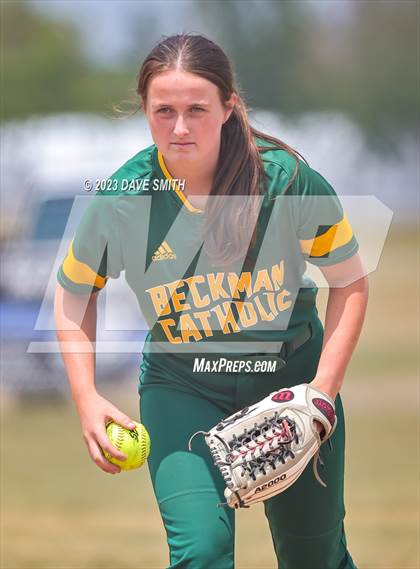 Thumbnail 1 in Waukon vs Beckman (West Delaware Invitational) photogallery.