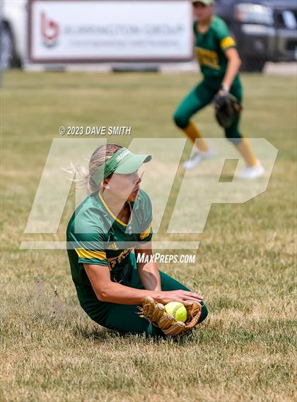 Thumbnail 1 in Waukon vs Beckman (West Delaware Invitational) photogallery.
