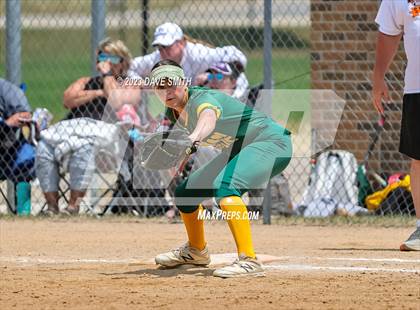 Thumbnail 2 in Waukon vs Beckman (West Delaware Invitational) photogallery.