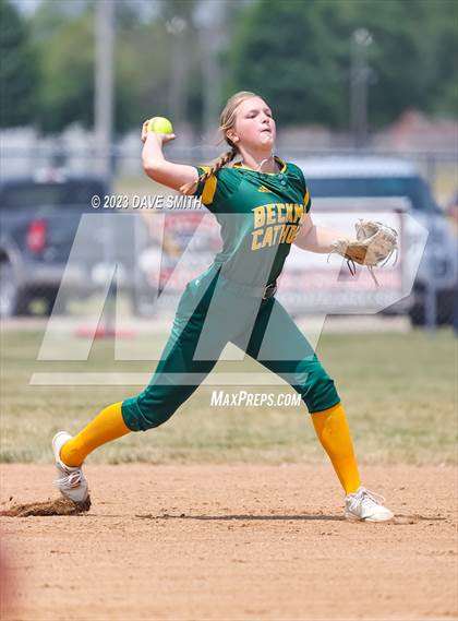 Thumbnail 1 in Waukon vs Beckman (West Delaware Invitational) photogallery.