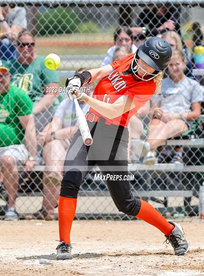 Thumbnail 1 in Waukon vs Beckman (West Delaware Invitational) photogallery.