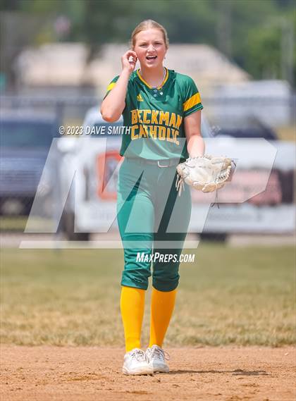 Thumbnail 1 in Waukon vs Beckman (West Delaware Invitational) photogallery.