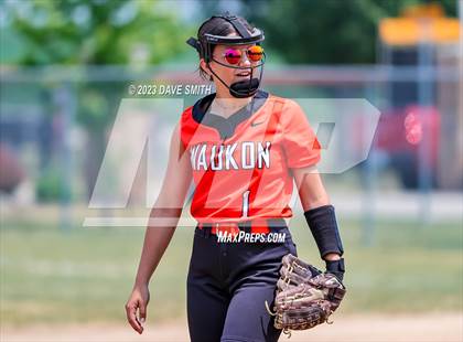 Thumbnail 3 in Waukon vs Beckman (West Delaware Invitational) photogallery.