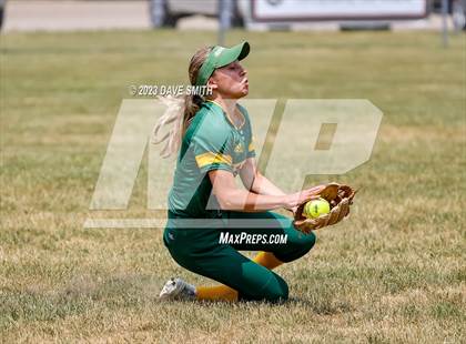 Thumbnail 3 in Waukon vs Beckman (West Delaware Invitational) photogallery.