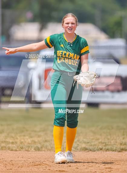 Thumbnail 2 in Waukon vs Beckman (West Delaware Invitational) photogallery.