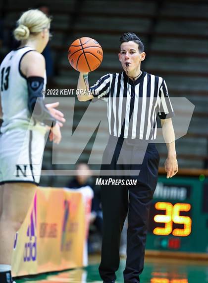 Thumbnail 3 in Bedford North Lawrence vs Noblesville (Hall of Fame Classic) photogallery.