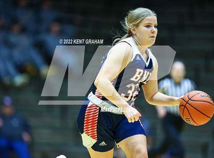 Thumbnail 3 in Bedford North Lawrence vs Noblesville (Hall of Fame Classic) photogallery.