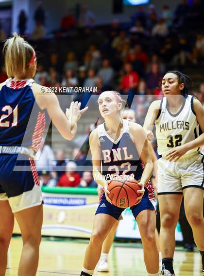 Thumbnail 3 in Bedford North Lawrence vs Noblesville (Hall of Fame Classic) photogallery.