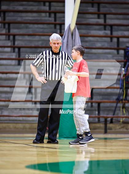Thumbnail 2 in Bedford North Lawrence vs Noblesville (Hall of Fame Classic) photogallery.