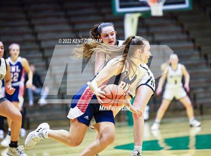 Thumbnail 3 in Bedford North Lawrence vs Noblesville (Hall of Fame Classic) photogallery.