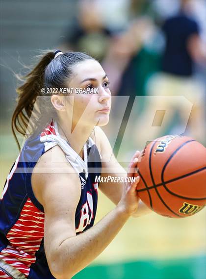 Thumbnail 1 in Bedford North Lawrence vs Noblesville (Hall of Fame Classic) photogallery.