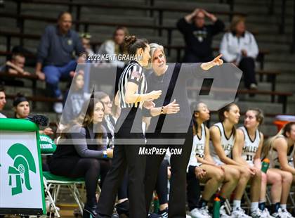 Thumbnail 1 in Bedford North Lawrence vs Noblesville (Hall of Fame Classic) photogallery.