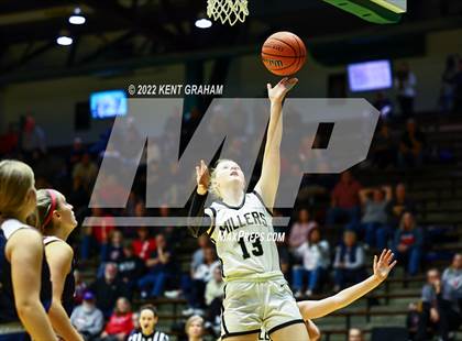 Thumbnail 1 in Bedford North Lawrence vs Noblesville (Hall of Fame Classic) photogallery.