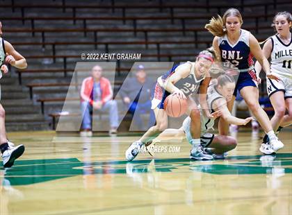 Thumbnail 3 in Bedford North Lawrence vs Noblesville (Hall of Fame Classic) photogallery.