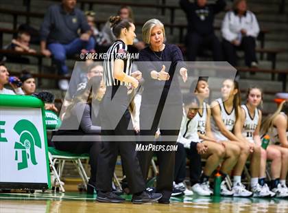 Thumbnail 3 in Bedford North Lawrence vs Noblesville (Hall of Fame Classic) photogallery.