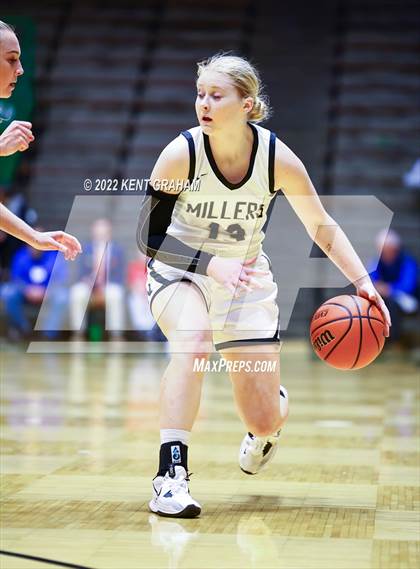 Thumbnail 1 in Bedford North Lawrence vs Noblesville (Hall of Fame Classic) photogallery.