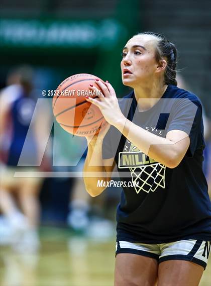 Thumbnail 1 in Bedford North Lawrence vs Noblesville (Hall of Fame Classic) photogallery.
