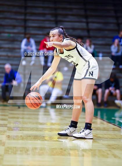 Thumbnail 2 in Bedford North Lawrence vs Noblesville (Hall of Fame Classic) photogallery.