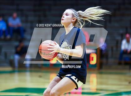 Thumbnail 3 in Bedford North Lawrence vs Noblesville (Hall of Fame Classic) photogallery.