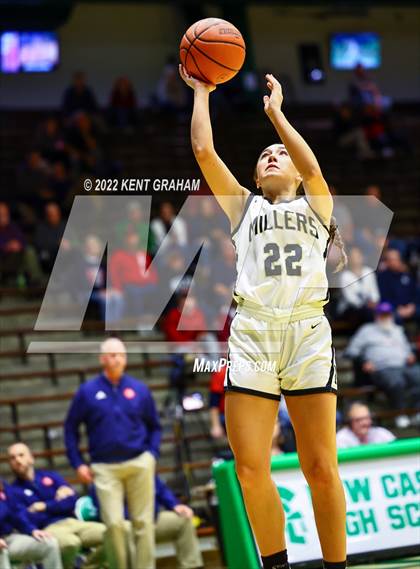 Thumbnail 1 in Bedford North Lawrence vs Noblesville (Hall of Fame Classic) photogallery.