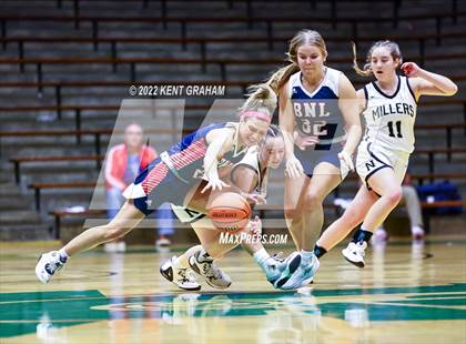Thumbnail 2 in Bedford North Lawrence vs Noblesville (Hall of Fame Classic) photogallery.