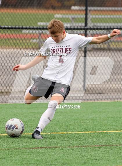Thumbnail 1 in Exeter vs. Goffstown (NHIAA Division I Round 1) photogallery.