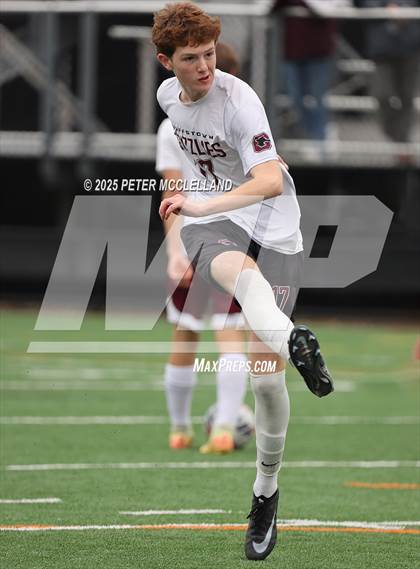 Thumbnail 2 in Exeter vs. Goffstown (NHIAA Division I Round 1) photogallery.