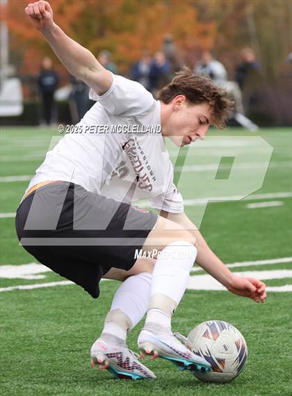 Thumbnail 1 in Exeter vs. Goffstown (NHIAA Division I Round 1) photogallery.