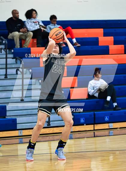 Thumbnail 3 in Chaminade vs Oak Park (9th Annual west valley Boys Basketball Tip-off Classic) photogallery.