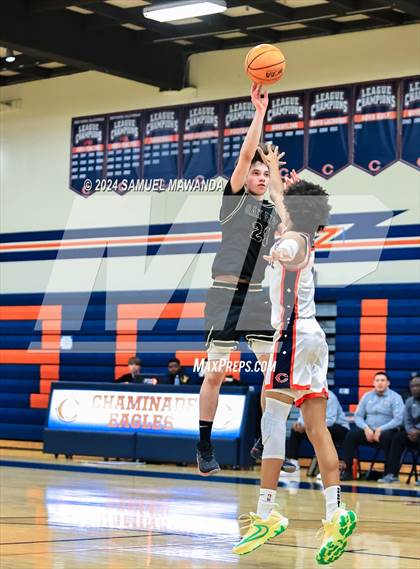 Thumbnail 1 in Chaminade vs Oak Park (9th Annual west valley Boys Basketball Tip-off Classic) photogallery.
