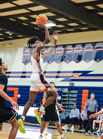 Thumbnail 3 in Chaminade vs Oak Park (9th Annual west valley Boys Basketball Tip-off Classic) photogallery.