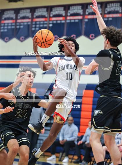 Thumbnail 2 in Chaminade vs Oak Park (9th Annual west valley Boys Basketball Tip-off Classic) photogallery.