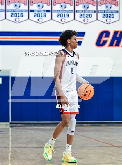 Thumbnail 1 in Chaminade vs Oak Park (9th Annual west valley Boys Basketball Tip-off Classic) photogallery.