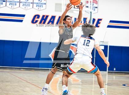 Thumbnail 2 in Chaminade vs Oak Park (9th Annual west valley Boys Basketball Tip-off Classic) photogallery.