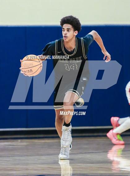Thumbnail 2 in Chaminade vs Oak Park (9th Annual west valley Boys Basketball Tip-off Classic) photogallery.