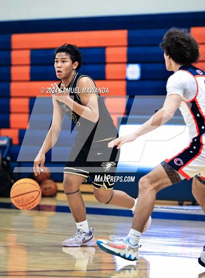 Thumbnail 3 in Chaminade vs Oak Park (9th Annual west valley Boys Basketball Tip-off Classic) photogallery.