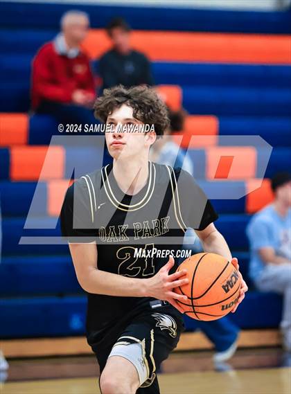 Thumbnail 3 in Chaminade vs Oak Park (9th Annual west valley Boys Basketball Tip-off Classic) photogallery.