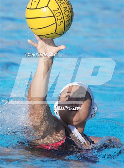 Thumbnail 2 in Helix vs. Troy (San Diego Beaches Tournament) photogallery.