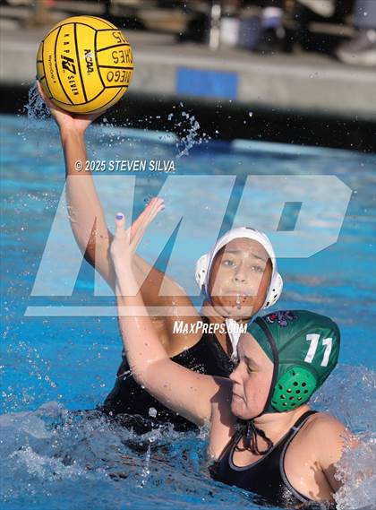 Thumbnail 2 in Helix vs. Troy (San Diego Beaches Tournament) photogallery.