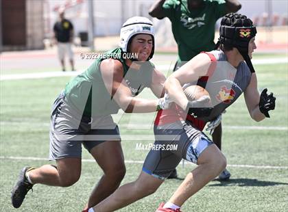 Thumbnail 2 in Inglewood vs. Mission Viejo (South County Tournament) photogallery.