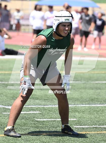 Thumbnail 1 in Inglewood vs. Mission Viejo (South County Tournament) photogallery.