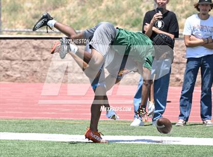 Thumbnail 2 in Inglewood vs. Mission Viejo (South County Tournament) photogallery.