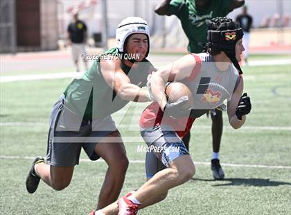Thumbnail 1 in Inglewood vs. Mission Viejo (South County Tournament) photogallery.