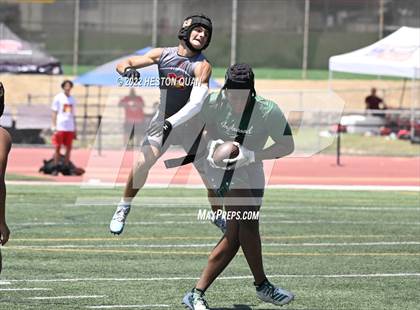 Thumbnail 2 in Inglewood vs. Mission Viejo (South County Tournament) photogallery.