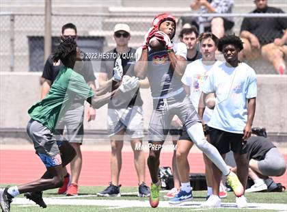 Thumbnail 2 in Inglewood vs. Mission Viejo (South County Tournament) photogallery.