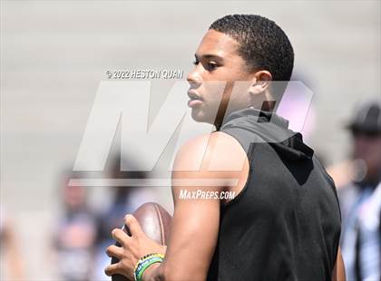 Thumbnail 2 in Inglewood vs. Mission Viejo (South County Tournament) photogallery.