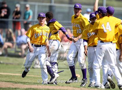 Thumbnail 2 in Richardson vs. Rockwall (UIL Class 6A Area Playoff) photogallery.