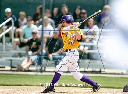 Thumbnail 2 in Richardson vs. Rockwall (UIL Class 6A Area Playoff) photogallery.